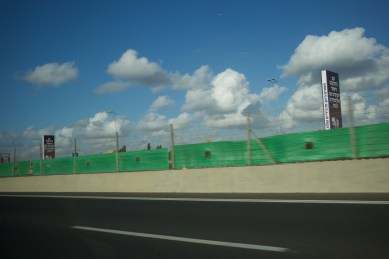 Ayalon North, Tel-Aviv "With Bibibenet we will stay stuck with the Palestinians forever/Changing direction. It's in our hands"